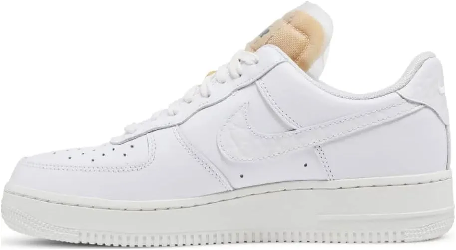 Nike Women's Modern