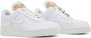Nike Women's Modern