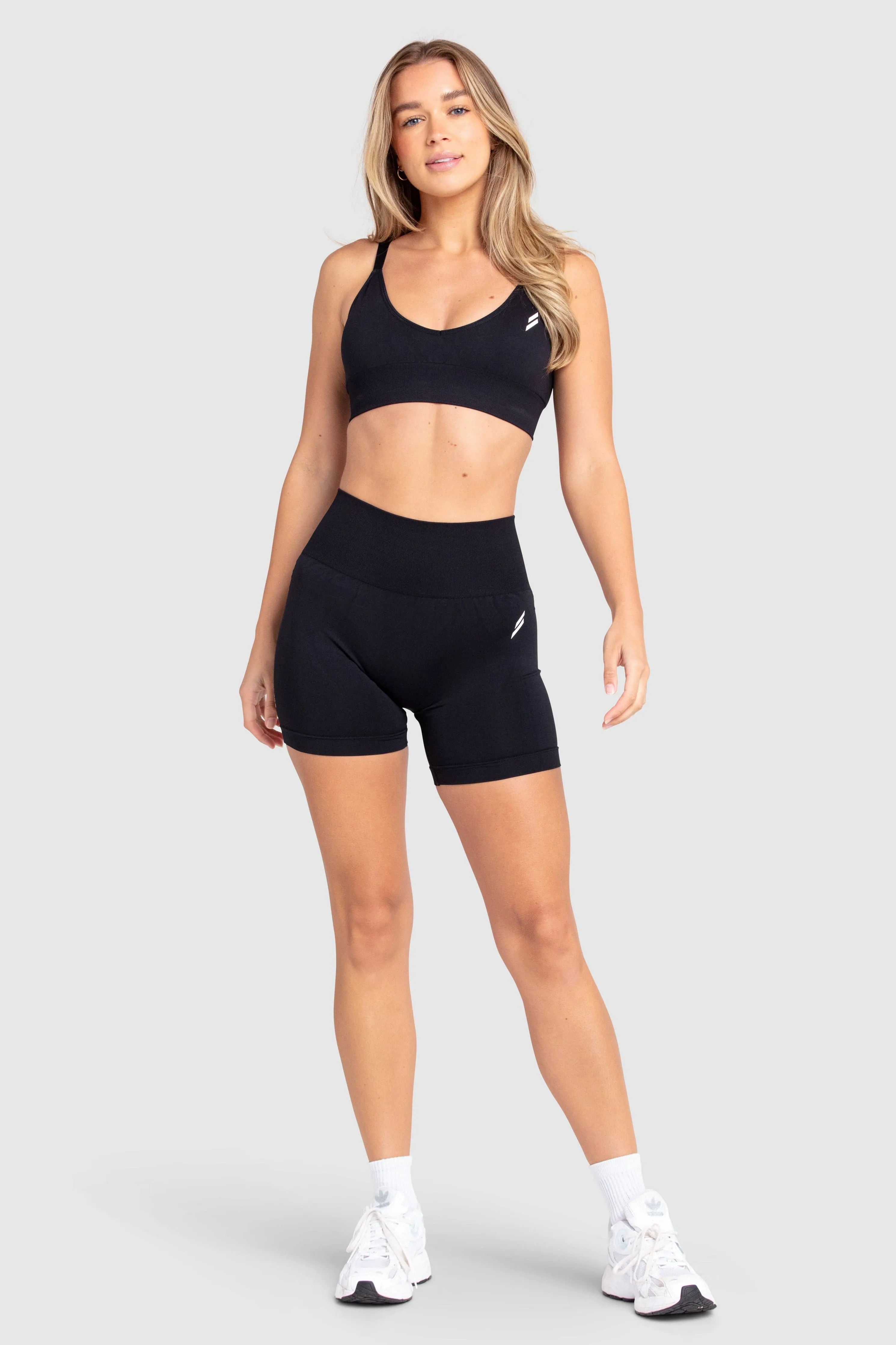 Scrunch 2 Seamless Shorts - Black