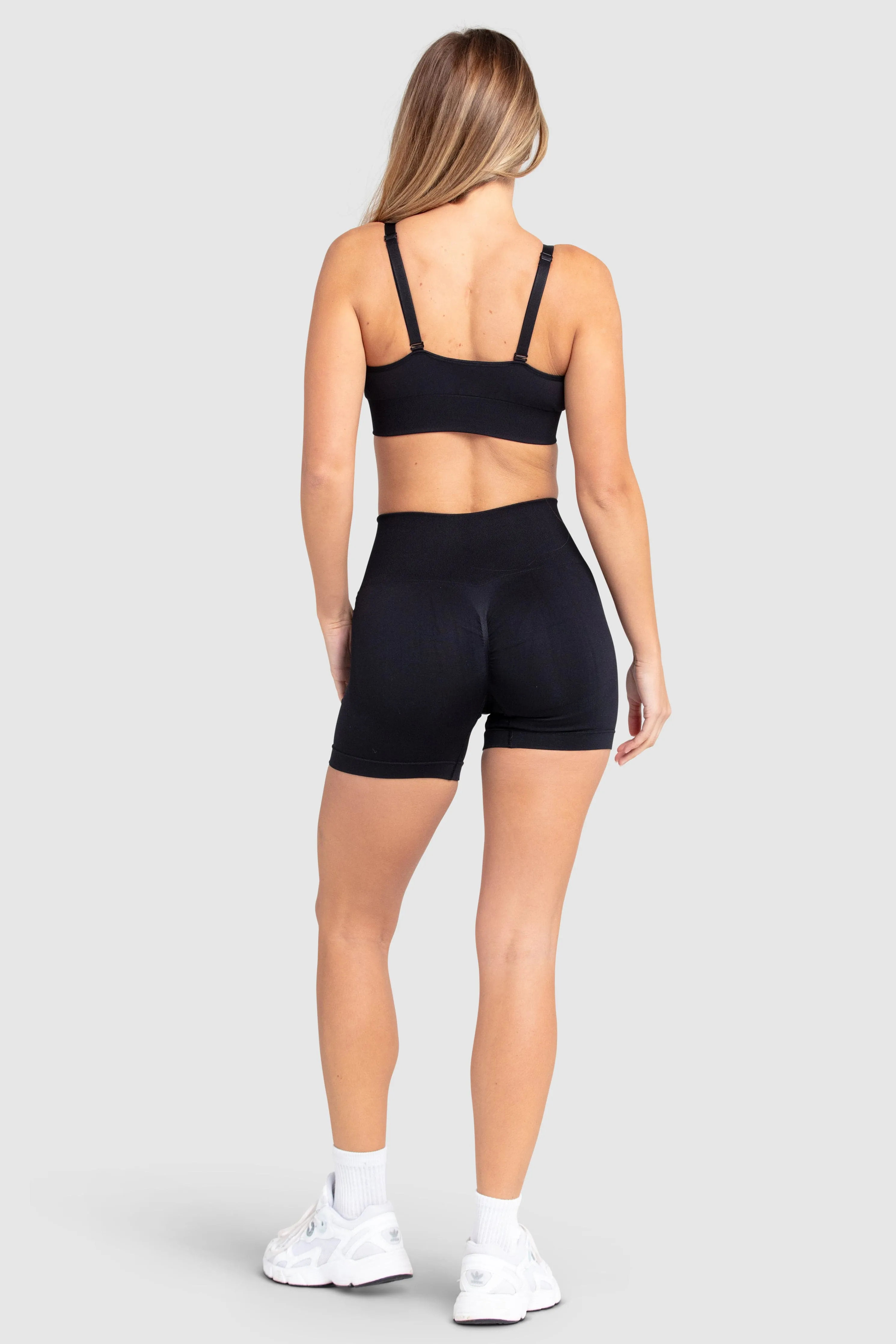 Scrunch 2 Seamless Shorts - Black